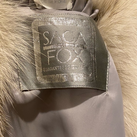 Saga Fox Fur Coat - Picture 7 of 7